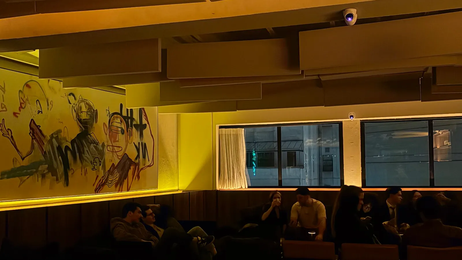 Ambiente interno do Matiz Bar